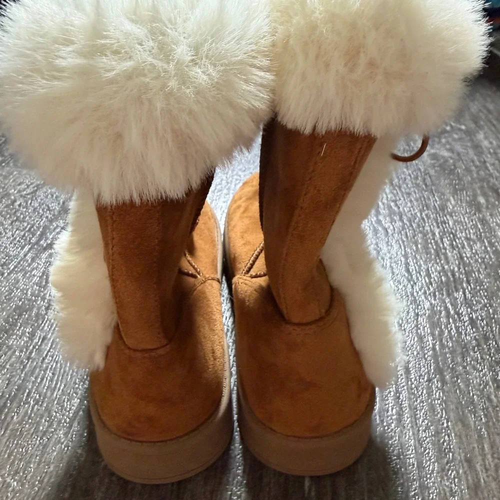 Unbranded Winter Boots Girls Size 2 Chestnut Brown Faux Fur Trim Toggle Suede